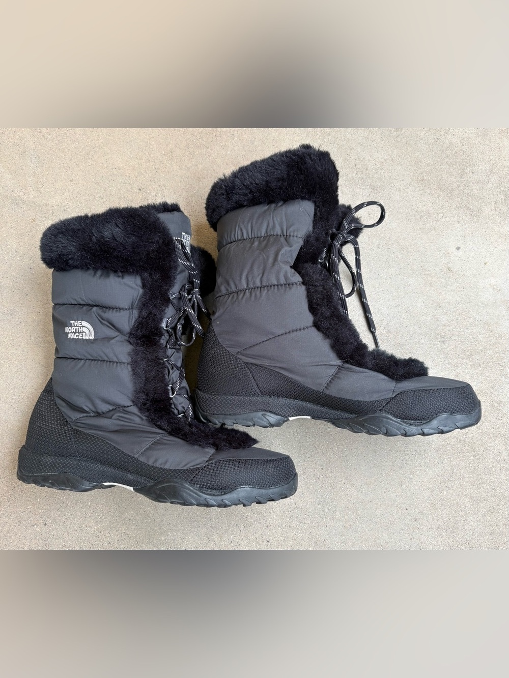 The North Face Nuptse Women’s 8.5 Goose Down Winter Snow Boots Faux Fur Black